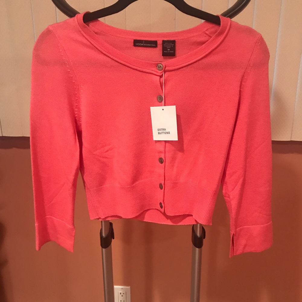 MODA pink shrug